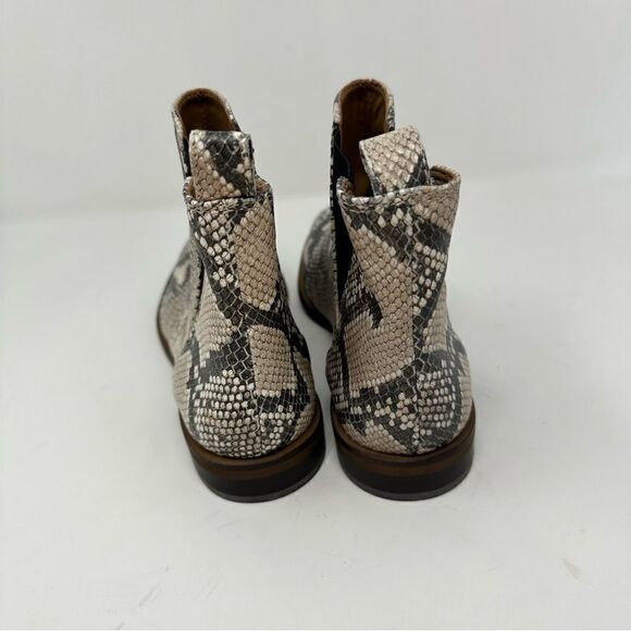 Lucky Brand Snake 8.5 black booties Chelsea style size 6.5 - Picture 4 of 8